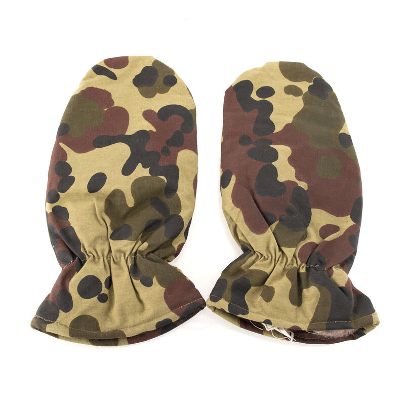 Romanian "Mozaic" Camo Trigger Mittens, , large image number 0